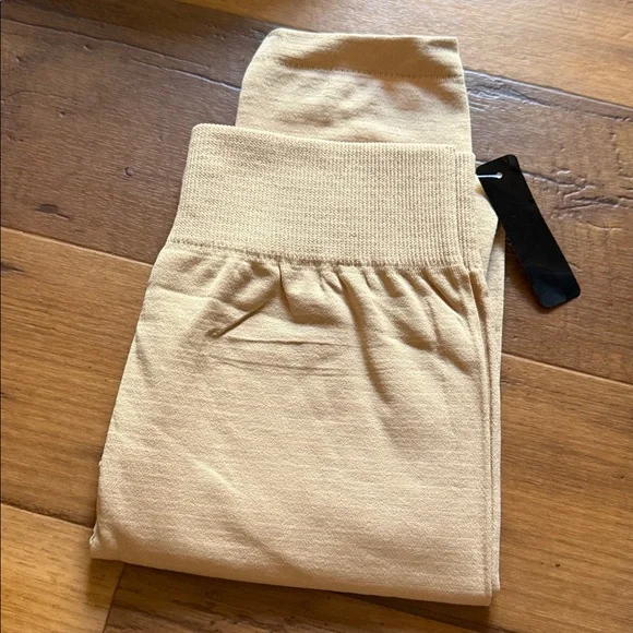 NWT 3 PACK thermal leggings one size - Picture 4 of 8